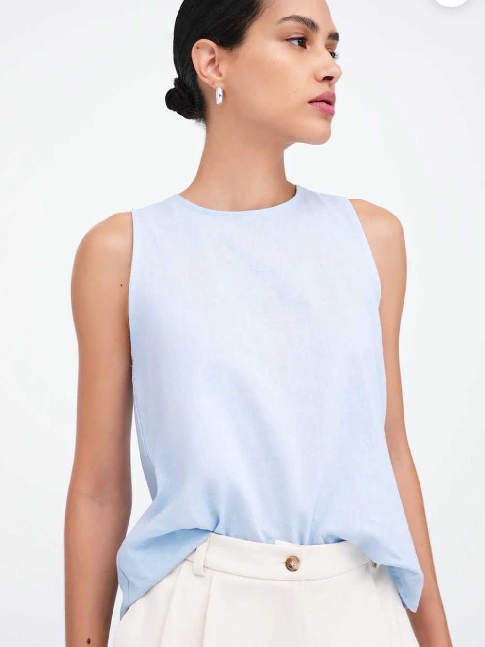 Marcella NYC Light Blue Sleeveless Crewneck Women's Top